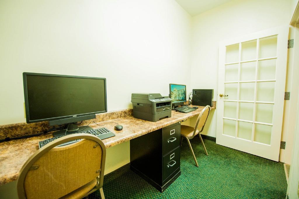 Greystone Inn & Suites Vance Ngoại thất bức ảnh