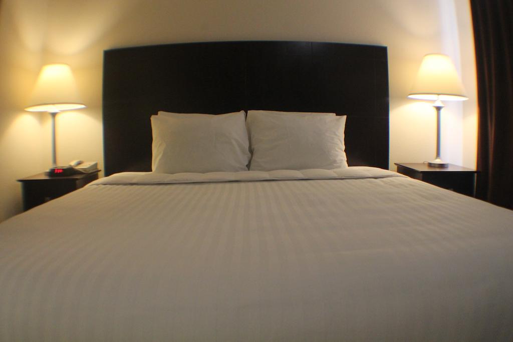 Greystone Inn & Suites Vance Ngoại thất bức ảnh