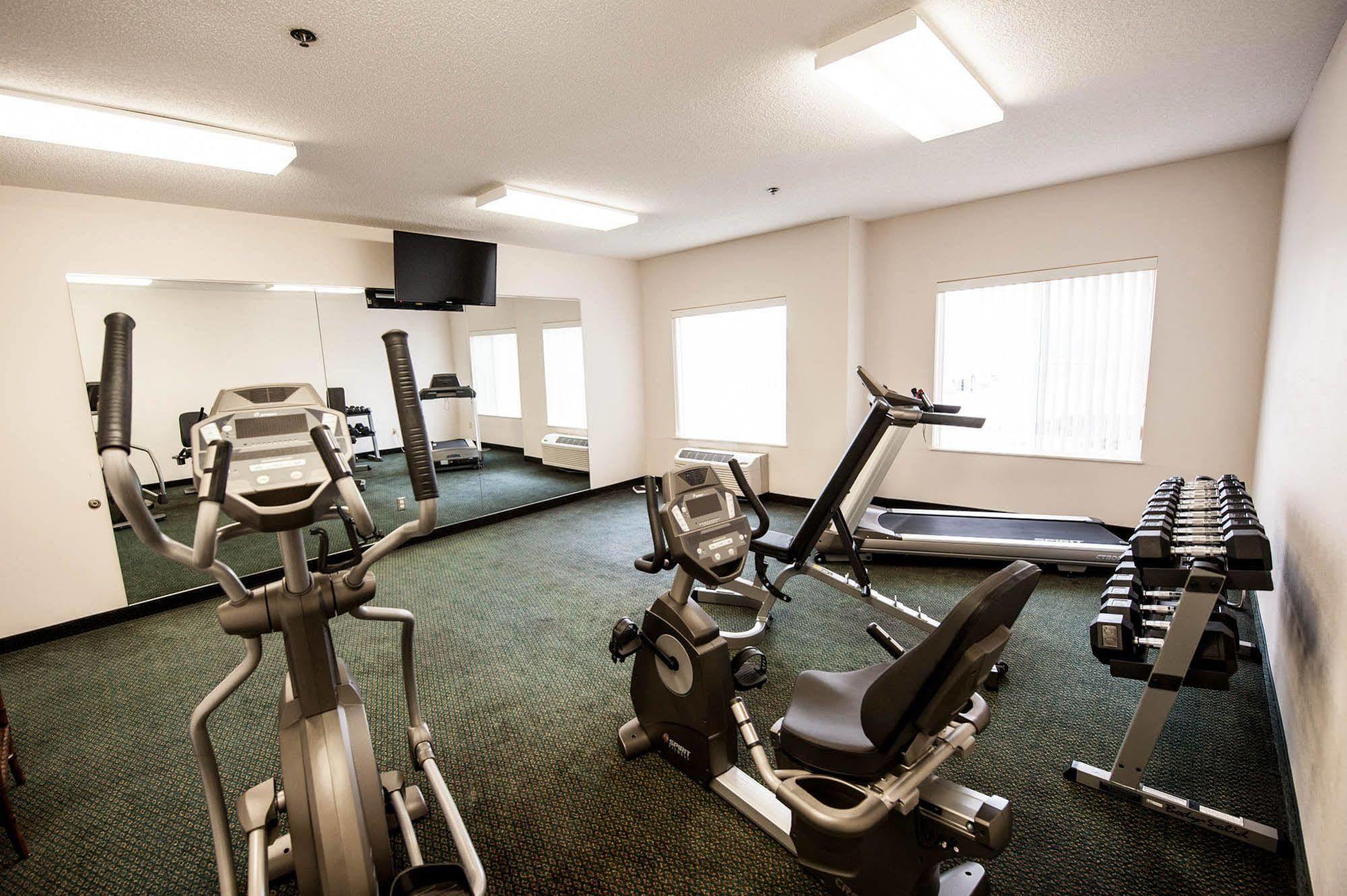 Greystone Inn & Suites Vance Ngoại thất bức ảnh